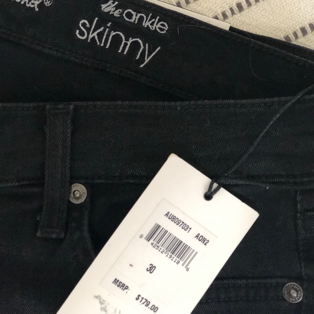7 for all mankind distressed skinny ankle